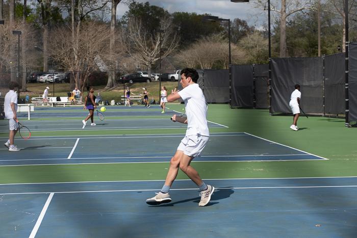 Episcopal tennis