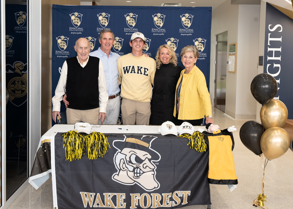 Boyd Owens signs with Wake Forest