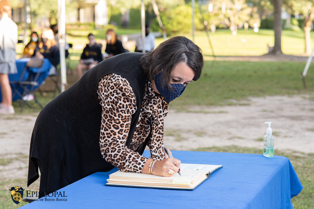 Dr. Carrie Steakley signs Honor Code