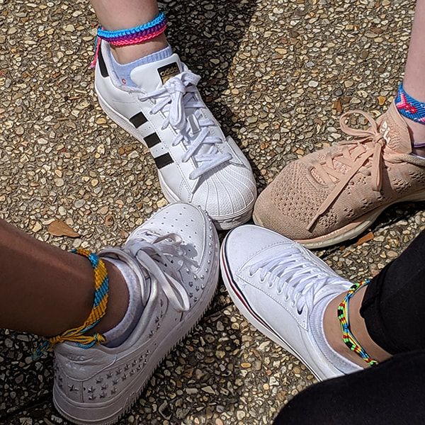 Pulsera Project items