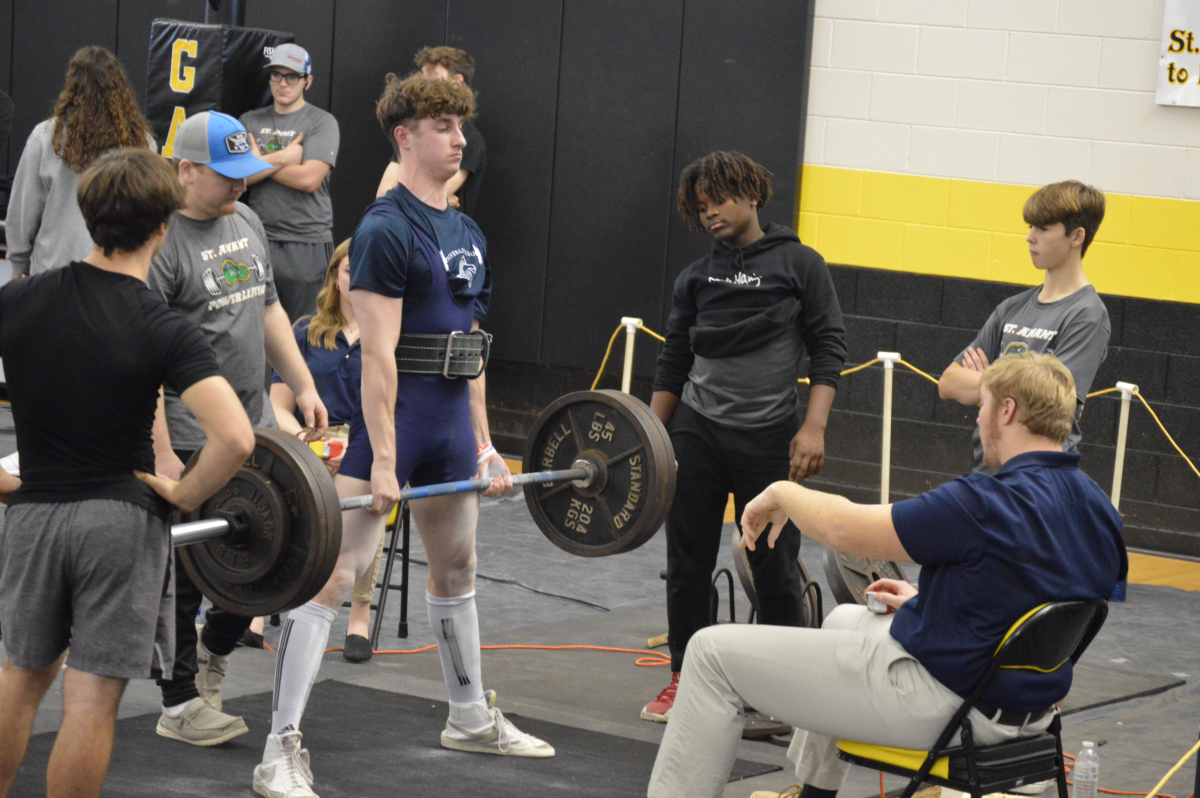 Episcopal powerlifter