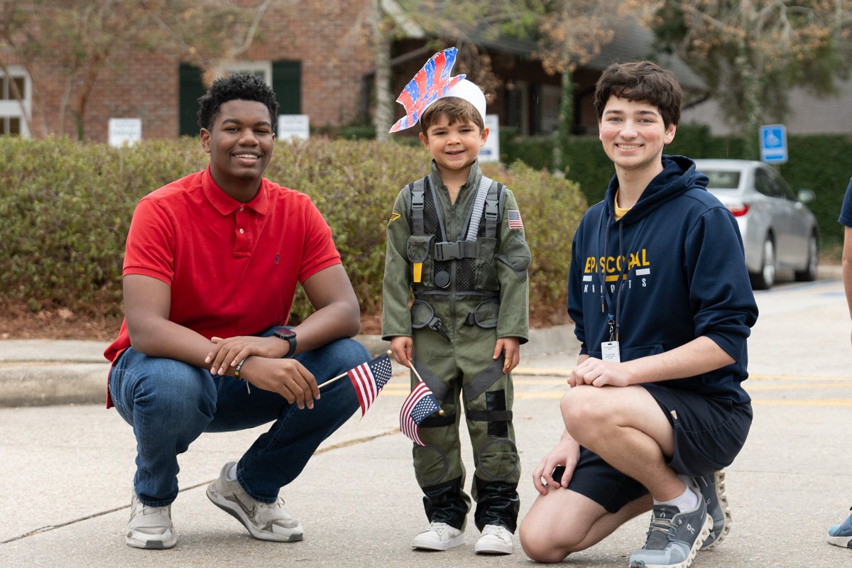Are public schools open on veterans day 2024