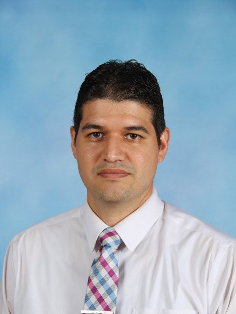 Robert Hernandez