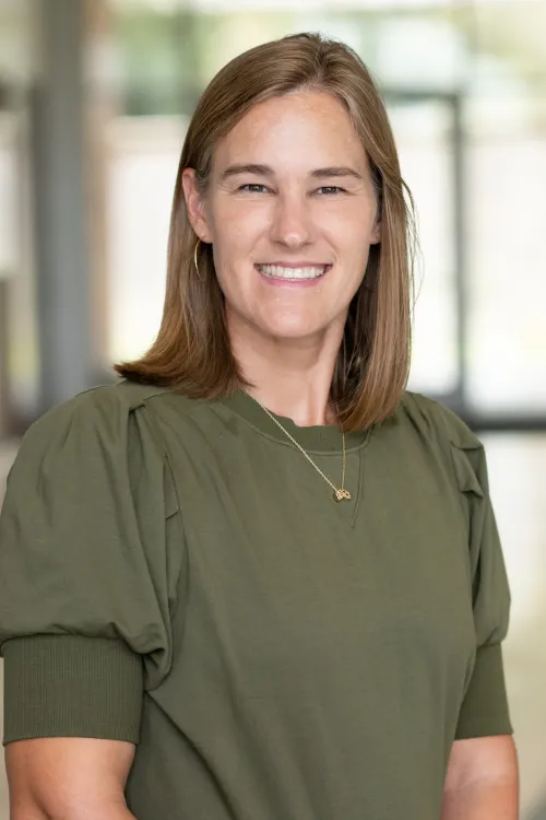 Lindsay Lamont Turner '97 