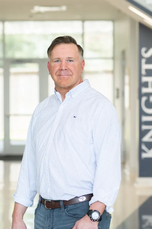 Dr. Jason Hanks