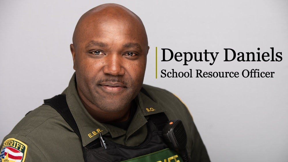Episcopal Welcomes First School Resource Officer to Campus