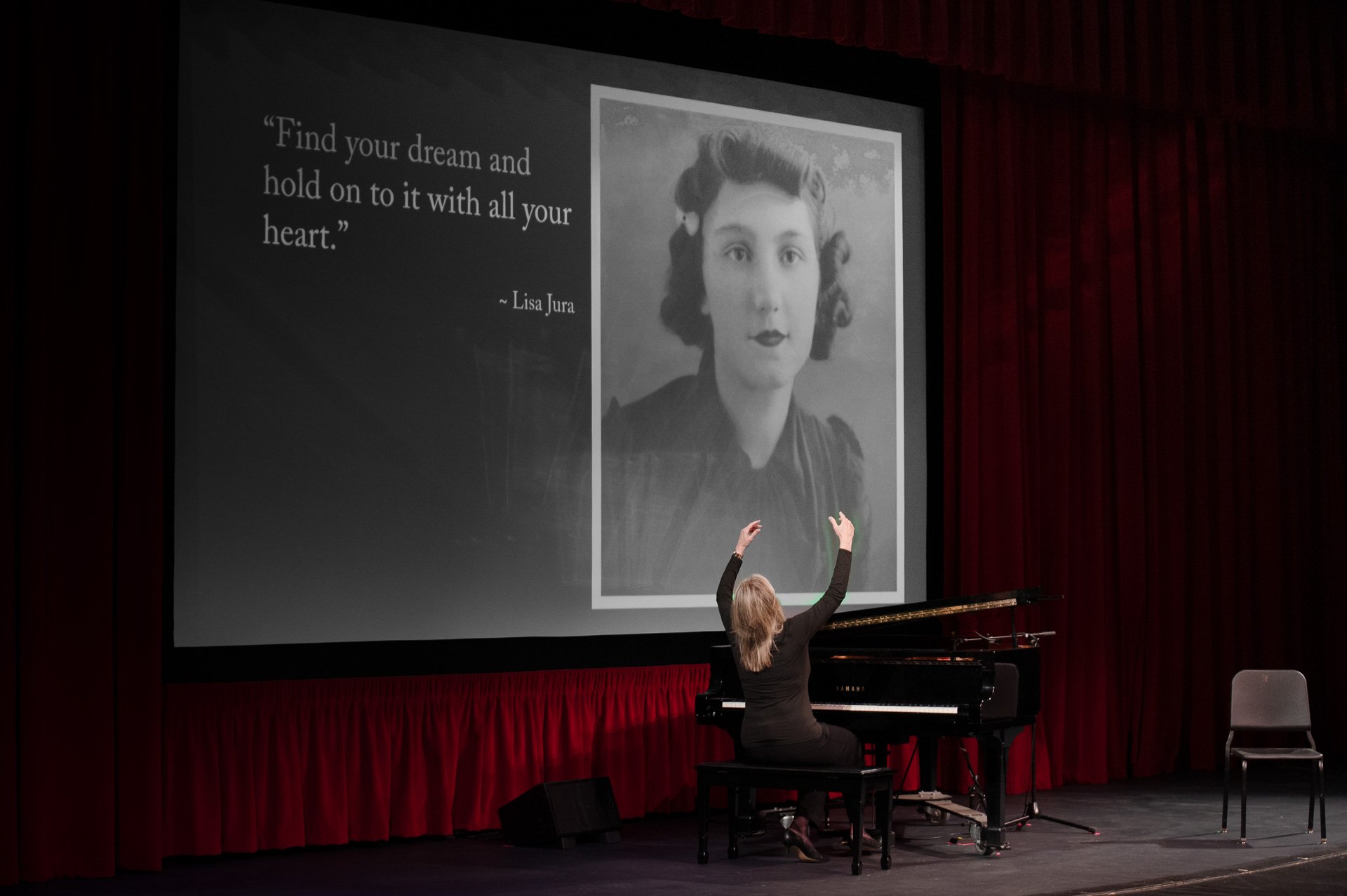 Episcopal Audiences Wowed by "The Children of Willesden Lane"