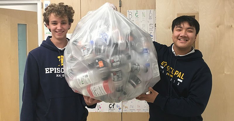 Students Learn to Reduce their Carbon Footprint through Campus Recycling