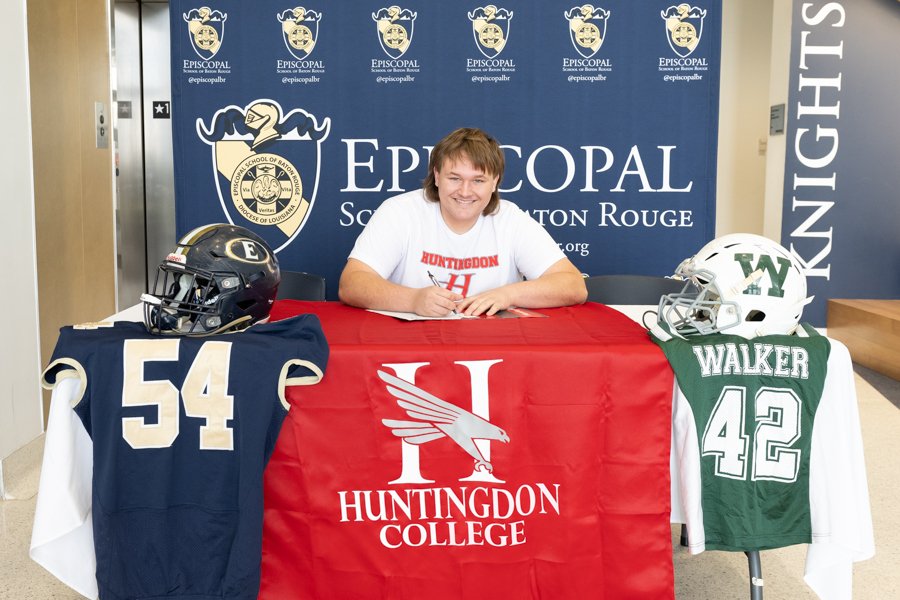 Cale Buhler Signs with Huntingdon College