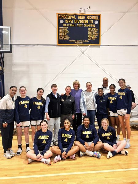 Girls alumni basketball