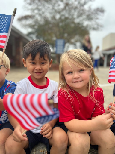 Lower School students at Veterans Parade