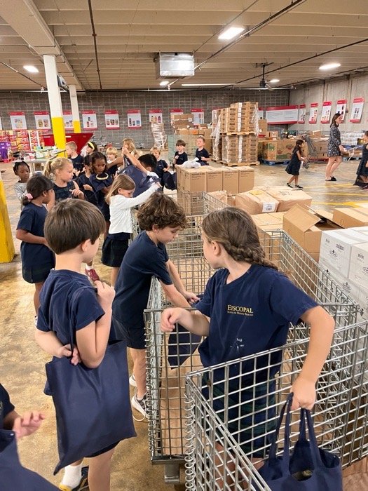 1st graders at Food Bank