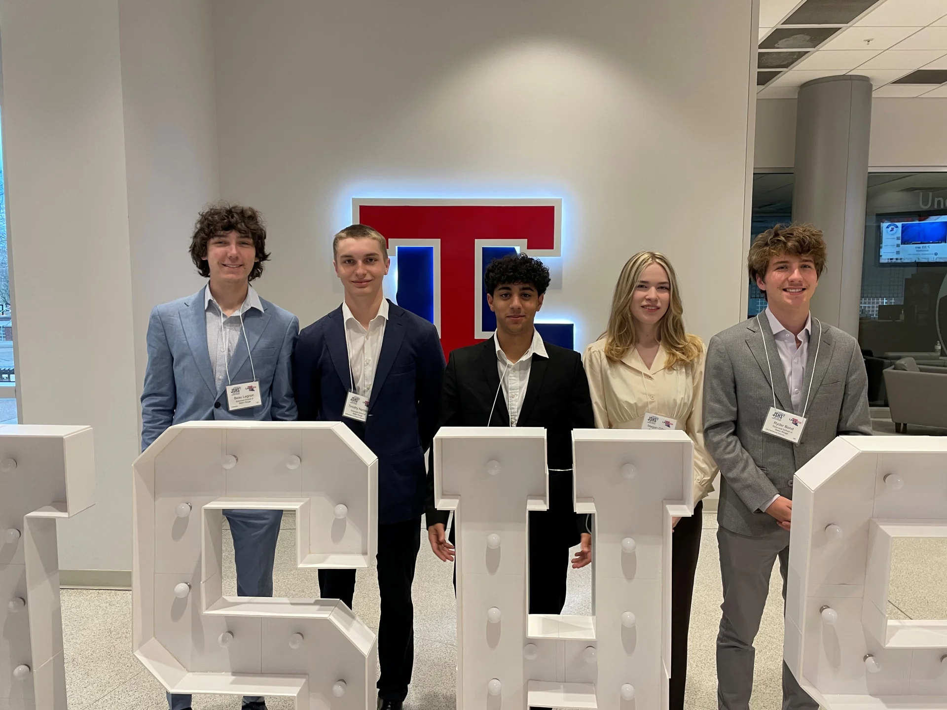 ESTAAR Students Shine at the 2025 Junior Science and Humanities Symposium