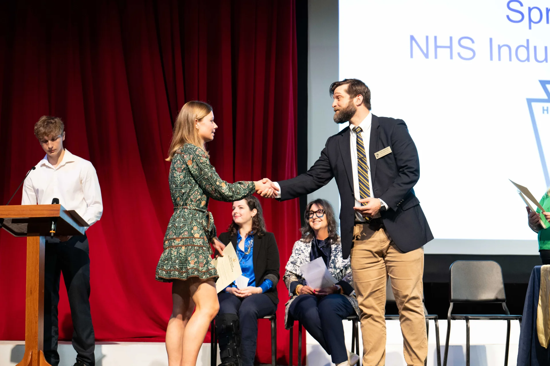 Episcopal Celebrates 2026 National Honor Society Inductees