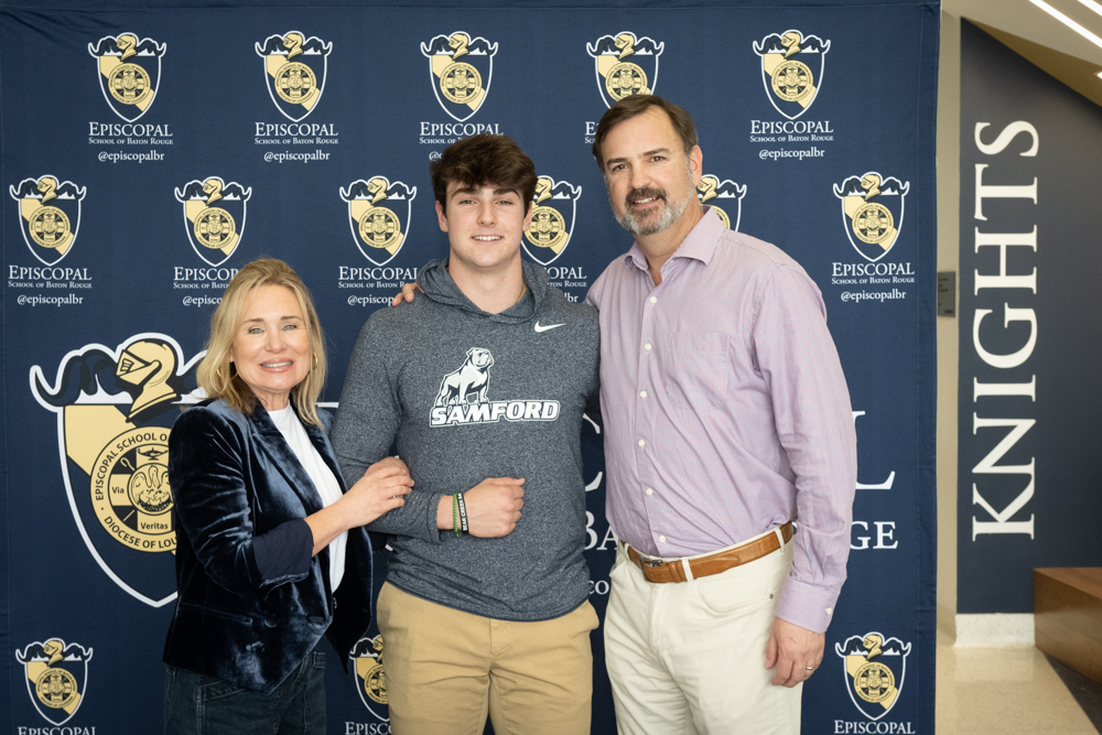 D'Armond family celebrates signing day announcement