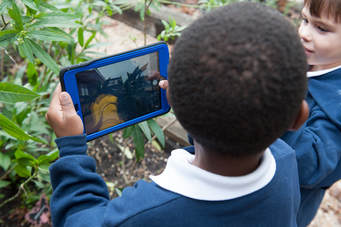 Student with iPad