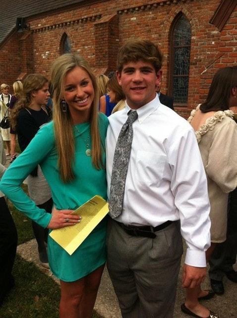 Episcopal cupid couple